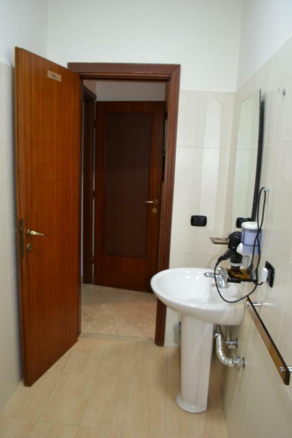 Bed And Breakfast Diana Bari Luaran gambar